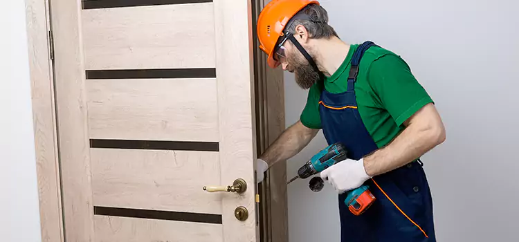 Replace Internal Door Handle with Lock Park Forest
